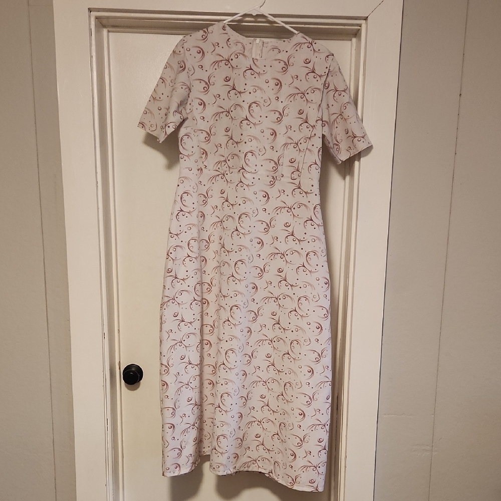 Elegant Pink Patterned Dress